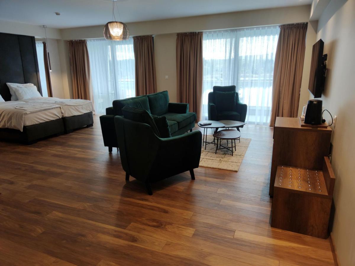 Glorius Hotel 벨레스 외부 사진